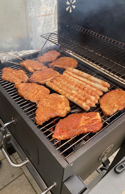 Grillparty 20 Jahre nach der Firmengründung: wir freuen uns, wieder hier zu sein!